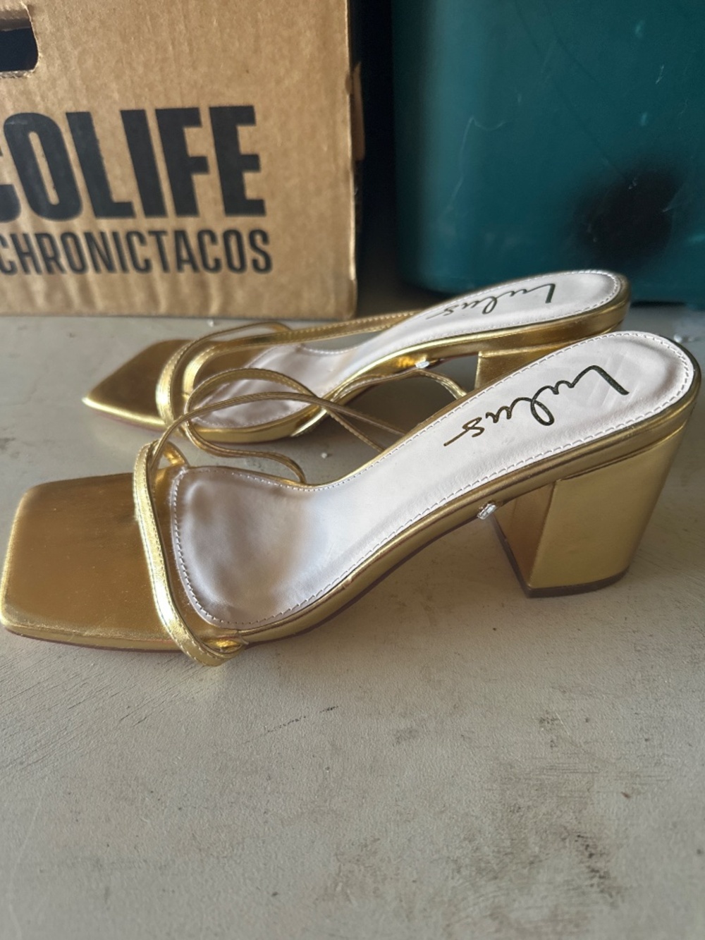 Lulus heels - Picture 2 of 3